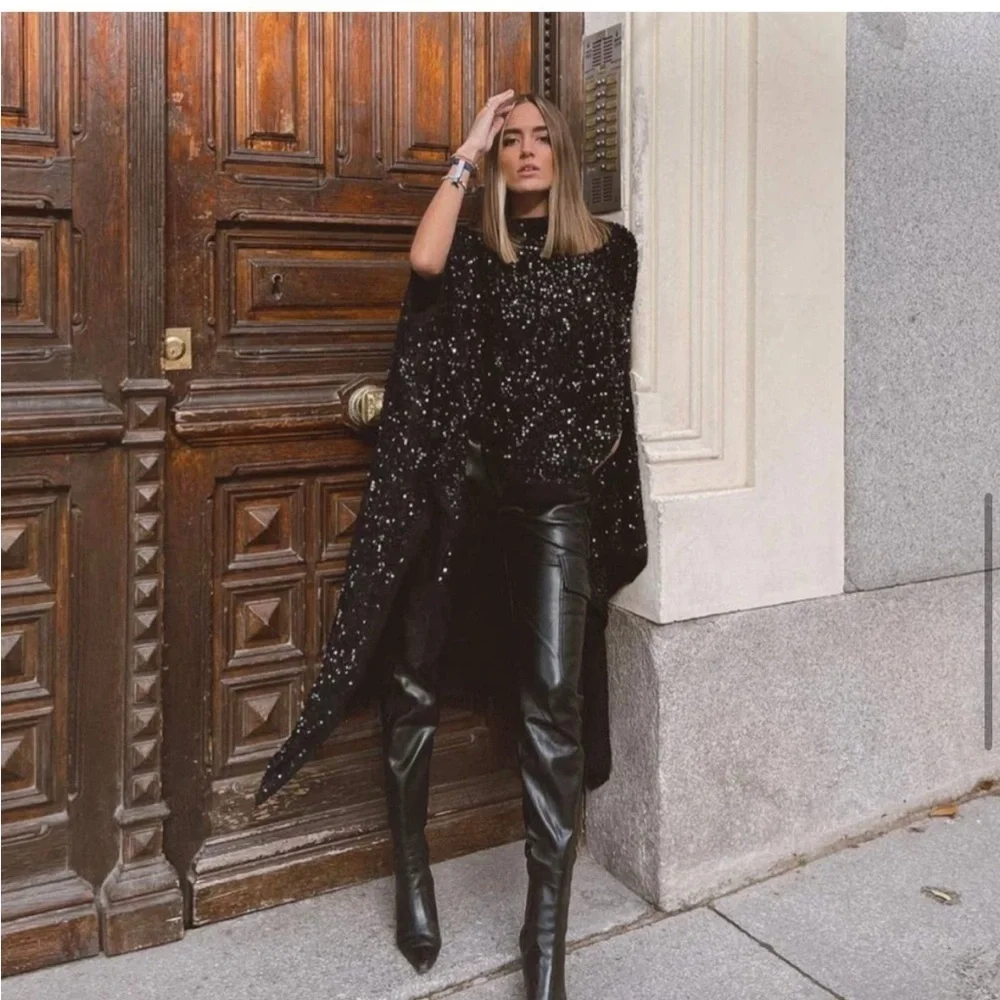 Rare and hard to find ZARA LIMITED EDITION SEQUIN CAPE / WOOL KNIT PONCHO BLACK - Picture 8 of 17